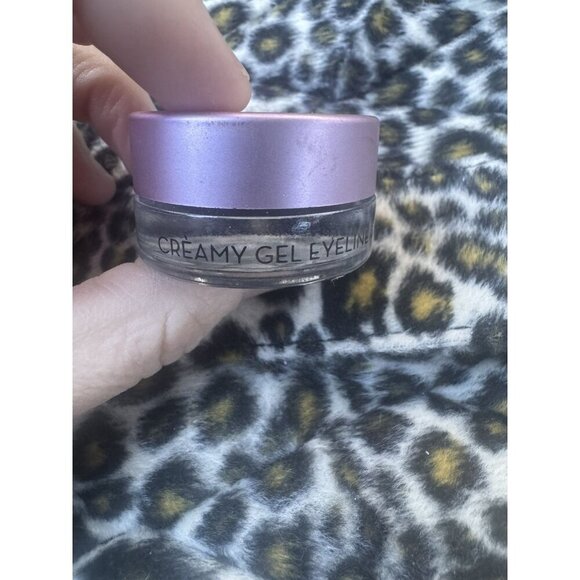 The Creme Shop Creamy Gel Eyeliner Black Waterproof .14 oz - Picture 2 of 3